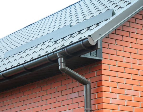 Cost of Roof Downspout Installation in Daytona Beach