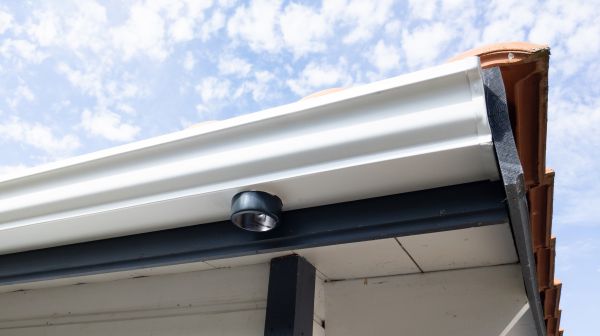 Cost of Seamless Gutters Installation in Daytona Beach