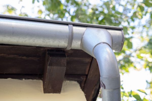 Cost of Metal Rain Gutter Installation in Daytona Beach